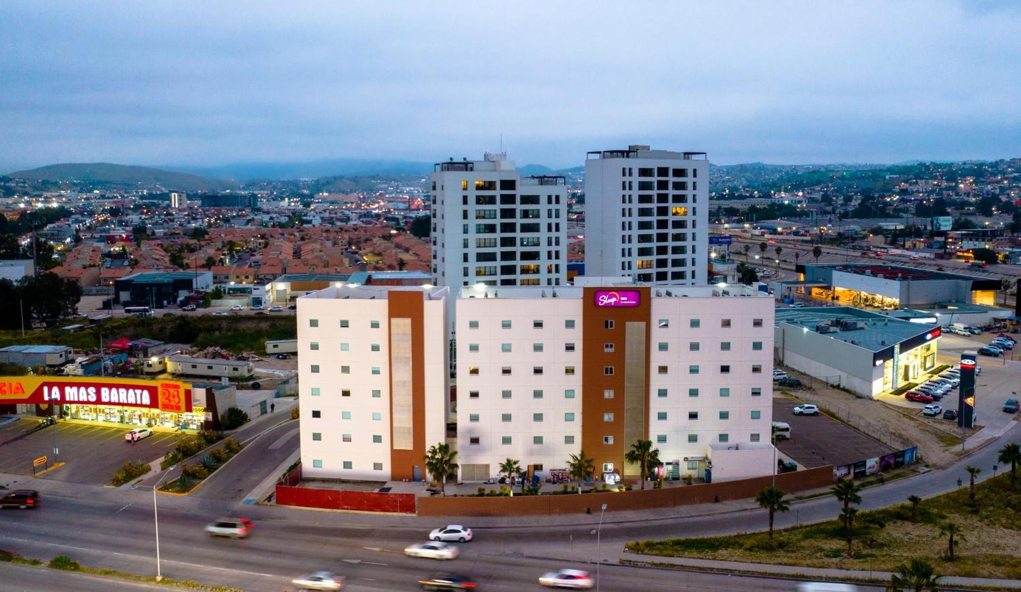 Sleep Inn Tijuana Extérieur photo
