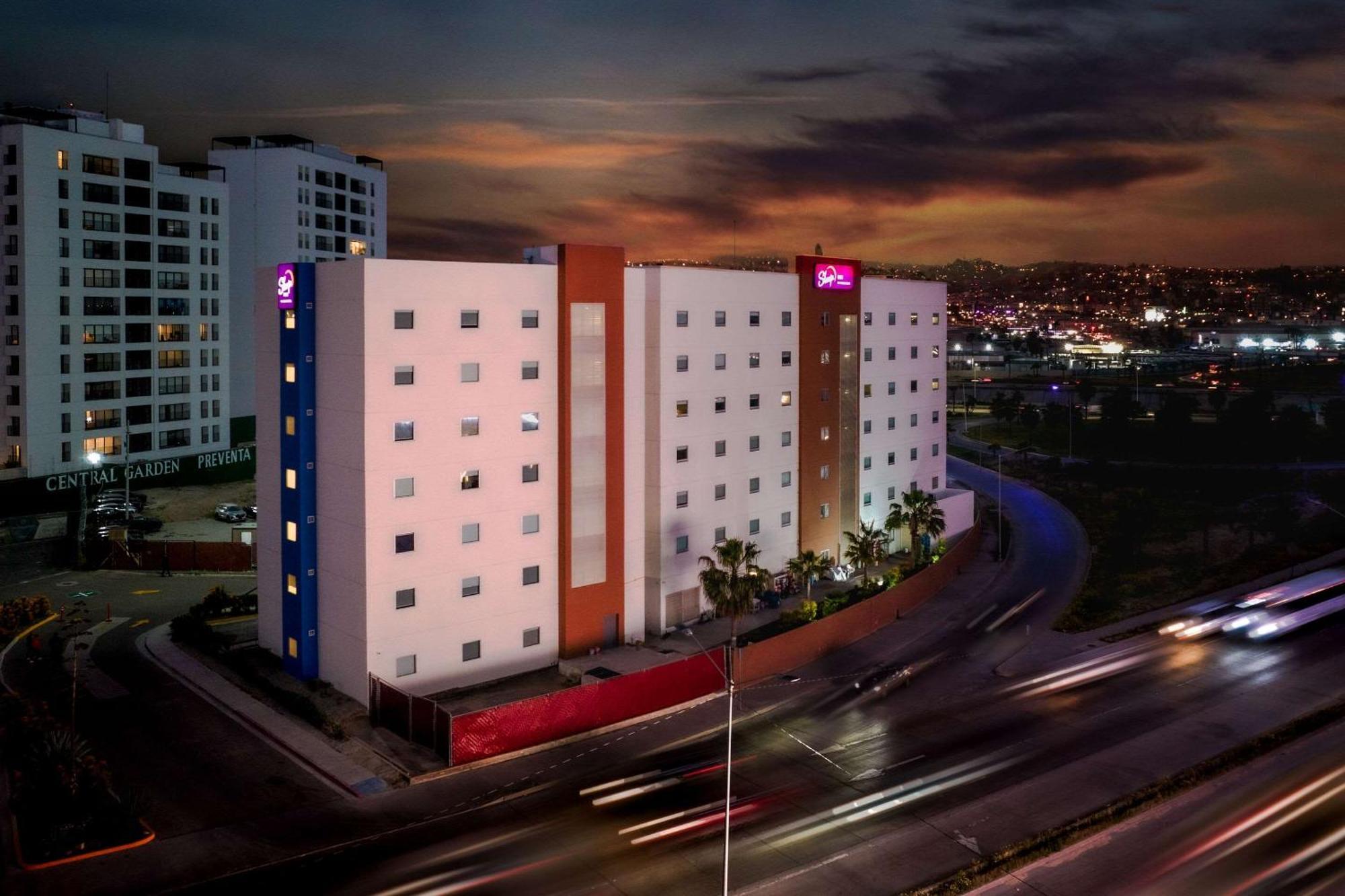 Sleep Inn Tijuana Extérieur photo